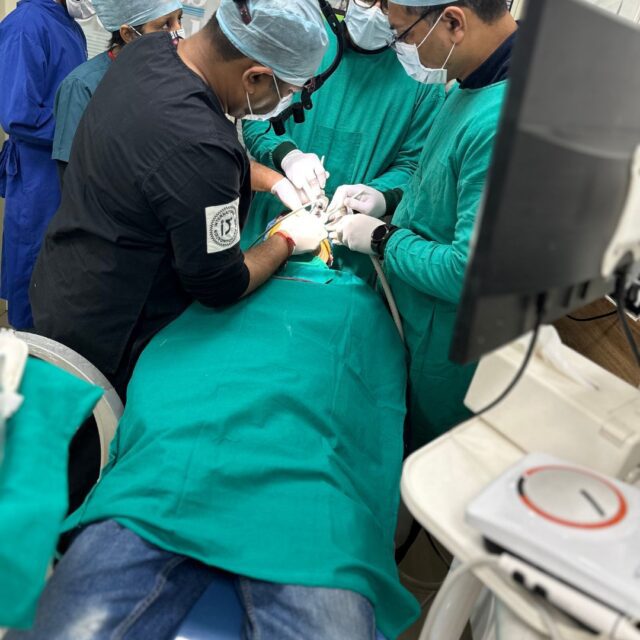 Dr Rohit Yadav - Dental Implatologist Noida India. Best Dentist (8)